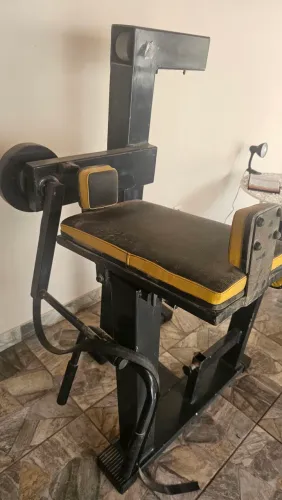Aparelho de triceps musculação "Marca Gerva"