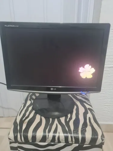 Monitor LG 17 Polegadas Flatron W1752T