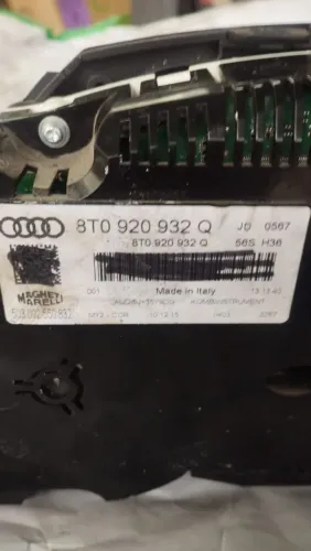 Painel de Instrumentos Audi A3. 8T0920932Q