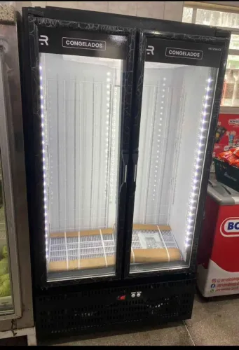 Balcão expositor auto serviço congelados 2 portas pronta entrega Refrimate - Marcos