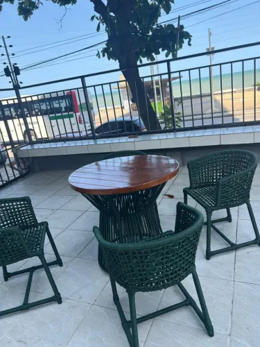 Mesa em corda náutica disponível em todas as cores