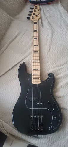 Baixo Waldman 4 Cordas aceito Cubo de Baixo na troca