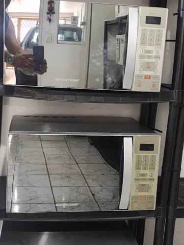 Micro-ondas Brastemp 31 Litros função grill, inox