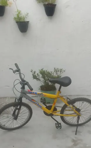 Bicicleta aro 20 infantil