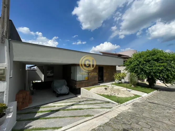 CASA TÉRREA EM CONDOMÍNIO  PARA VENDA  E LOCAÇÃO NO JARDIM COLEGINHO - JACAREÍ/SP