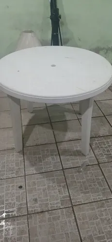 Mesa redonda de plástico 