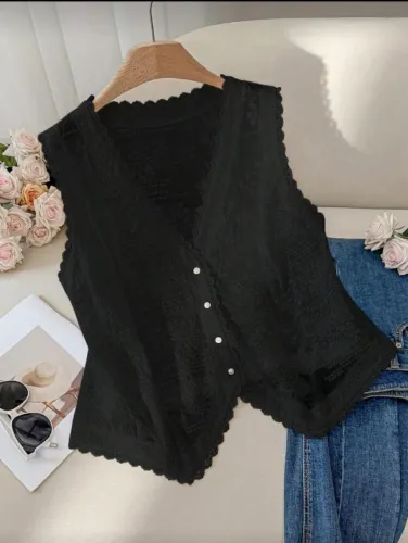 Vende se Blusa preta nova