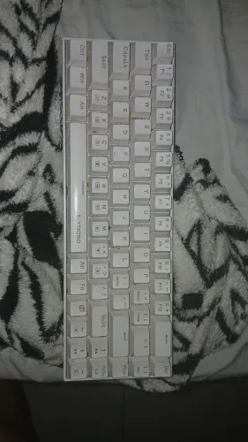 TECLADO E-YOOSO Z686 RGB