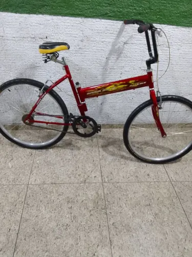Bicicleta aro 26 maria mole  vermelha 