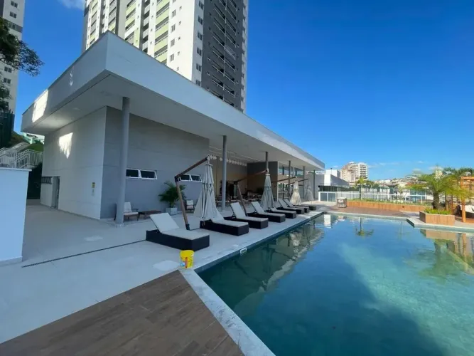 Apartamento de 02 quartos(01 suíte) com varanda no Cascatinha