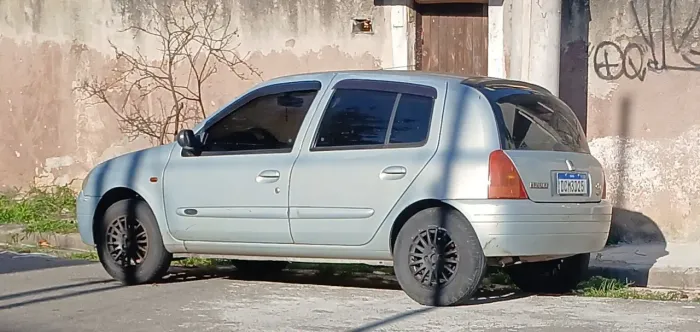 Renault Clio RL / Yahoo/ Authent. 1.0 8V 5P 2001