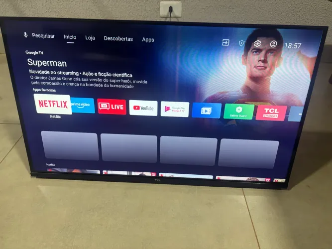 Smart TV TCL 32? Full HD +Suporte Articulado.