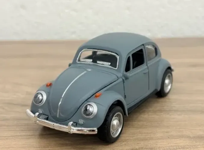 Vendo miniaturas Fusca teto solar / fosco 1;32 e 1:36 diversas cores 