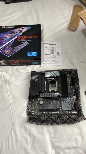 Placa mãe B760M Aorus Elite DDR5