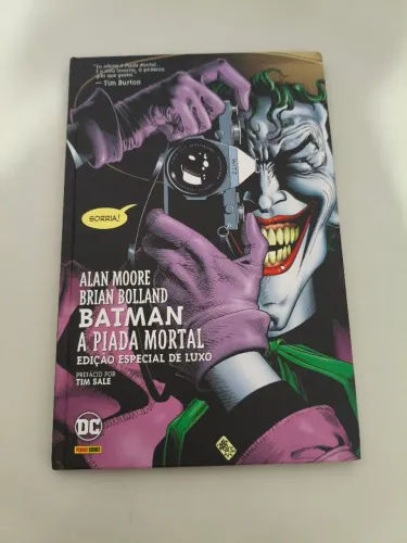 Livro Batman: A Piada Mortal - Edição de Luxo