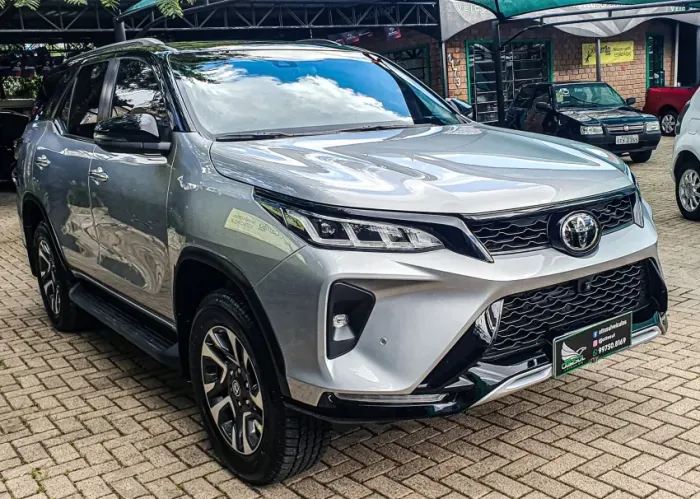 Toyota Hilux SW4 Diamond 2.8 TB 4X4 Die. Aut. 2024