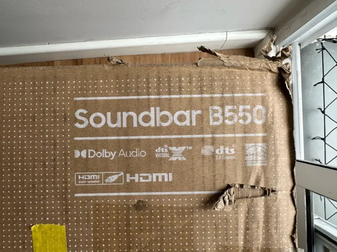 Soundbar Samsung HW-B550 410W (Novo/Lacrado na Caixa - Nunca Usado)
