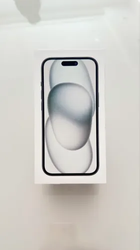 iPhone 15 128GB