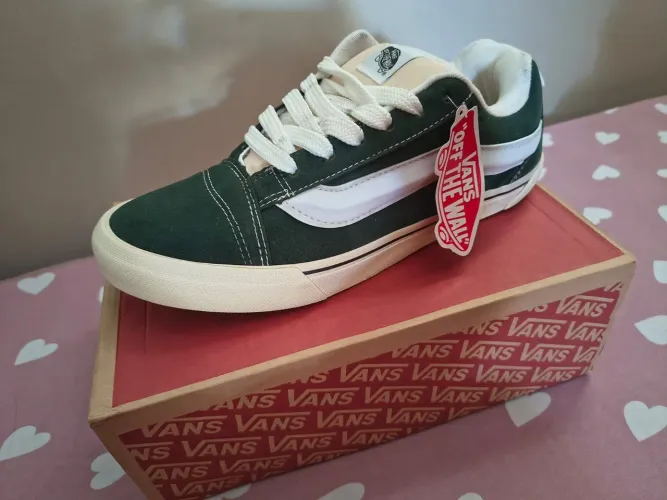 Vans knu skool pig suede green