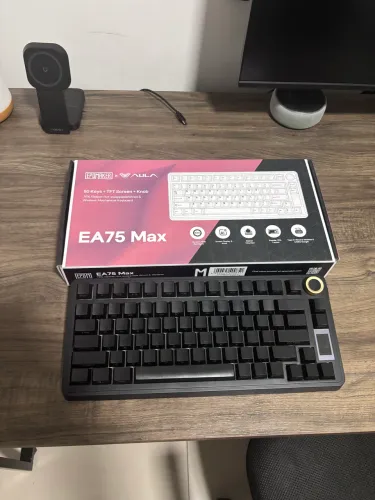 Teclado Mecânico Aula EA75 Max RGB sem fio + Keycaps preta