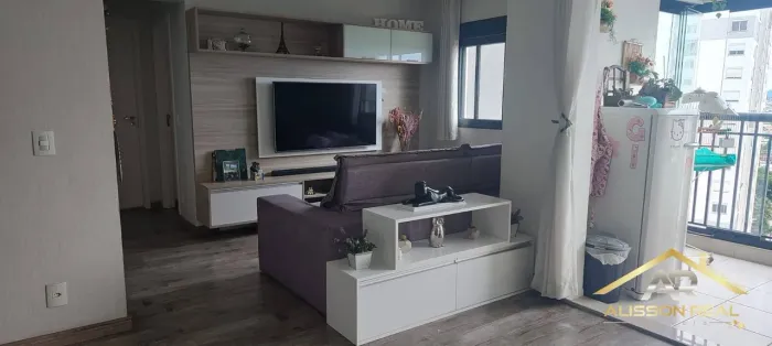Lindo Apartamento com 78m², com 2 dormitórios, no Parque Continental.