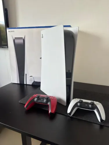 PS5 Fat + 2 Controles