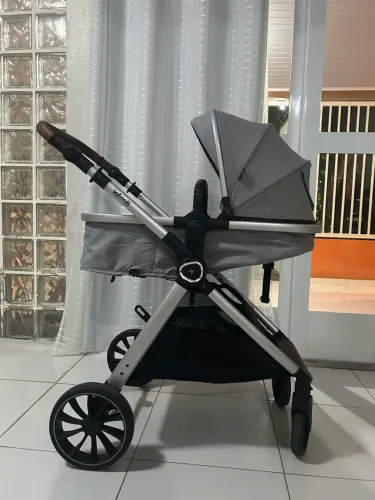 Carrinho de bebê