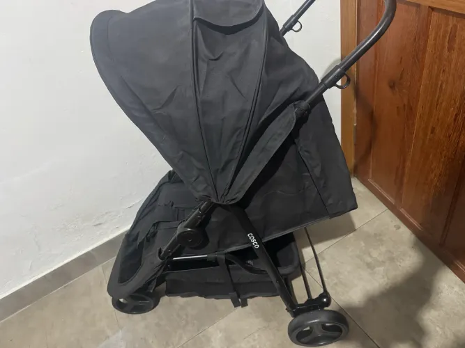 Vendo carrinho de bebê