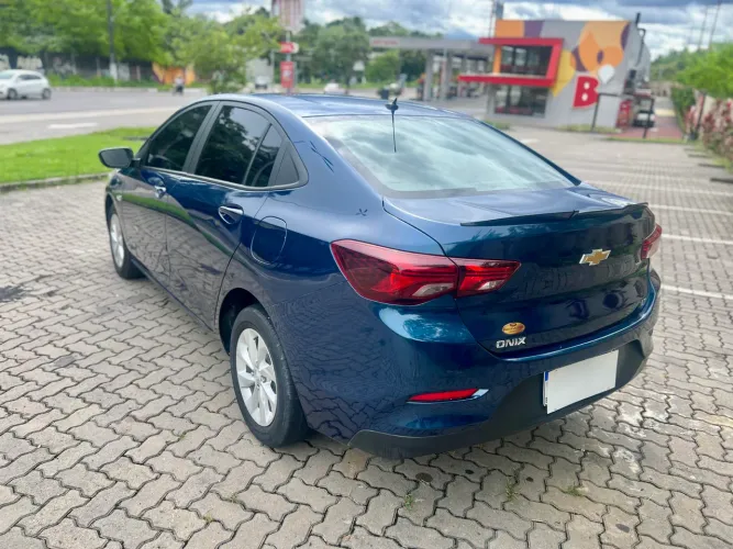 Chevrolet Onix Plus LT 1.0 12V TB Flex Mec. 4P 2022