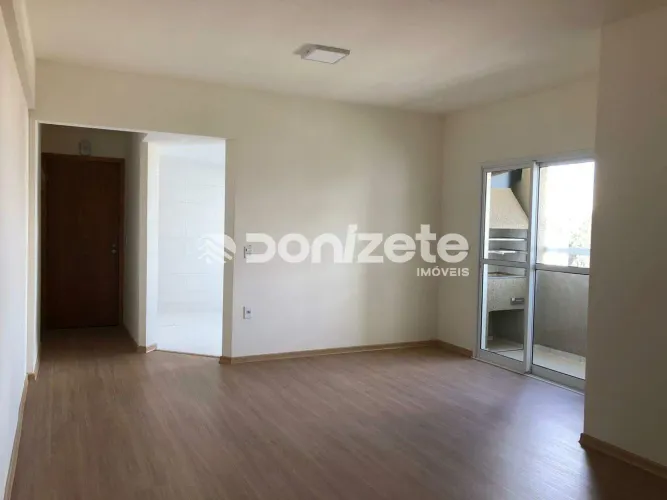 Apartamento para aluguel no Campestre (Santo André) 95m², 3 dorms (1 suíte), varanda gour