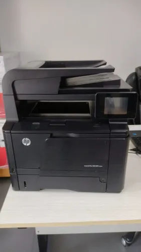Impressora multifuncional HP M 425 dn
