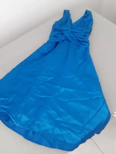 Vestido cetim luxo tamanho 40