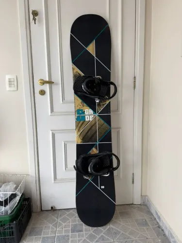 Prancha de Snowboard Elan 163 El Grande + Bindings Artec Gus