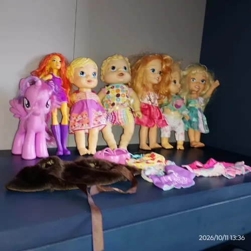 Lote bonecas baby alive e acessórios
