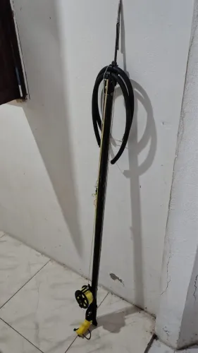 Arbalete com molinete para pesca mergulho