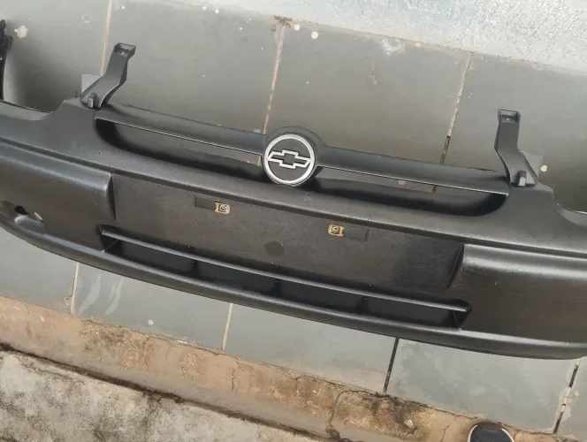 Para choque dianteiro Corsa anos 95 a 98, original GM