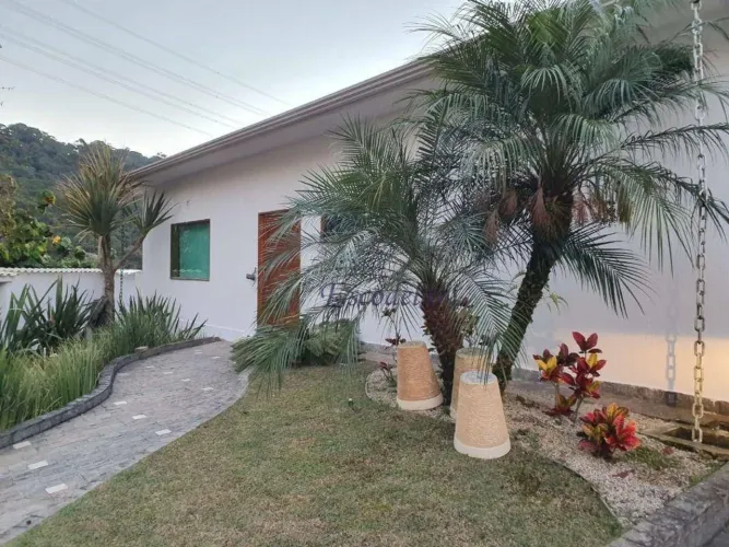 Casa com 4 dormitórios para alugar, 600 m² por R$ 7.683,00/mês - Serra da Cantareira - Mai