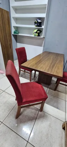 mesa de parede 100% MDF laminado bem conservado 3 cadeiras ((ENTREGO GRATIS))