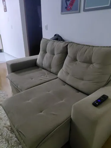 Sofá Retrátil e Reclinável 2 Lugares em Suede