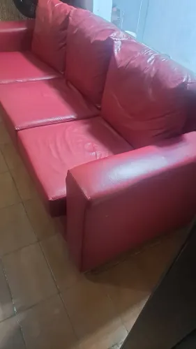 Sofá 3 lugares de couro
