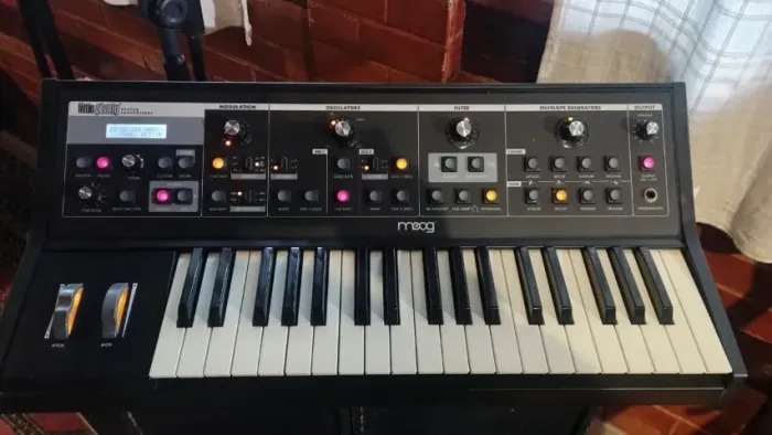 Moog Little Phatty Stage II