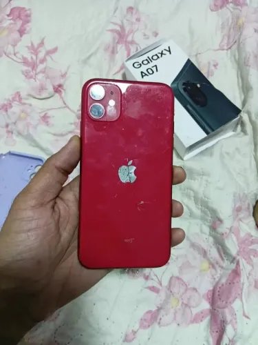 iPhone 11 64gb detalhe só na traseira 