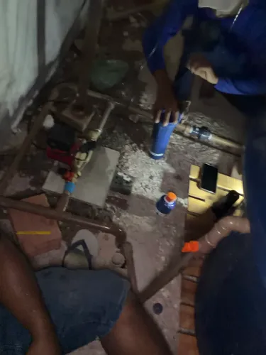 Bombeiro hidráulico e encanador 24 horas para atender