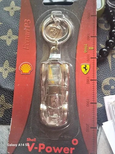Chaveiro da Ferrari oficial licenciado Ferrari P3 ítem de colecionador