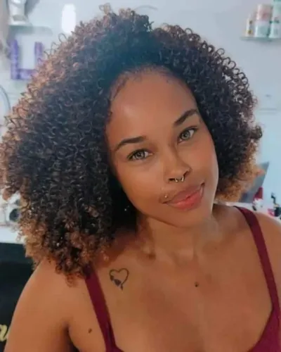 Aplicação de Cabelo Orgânico.