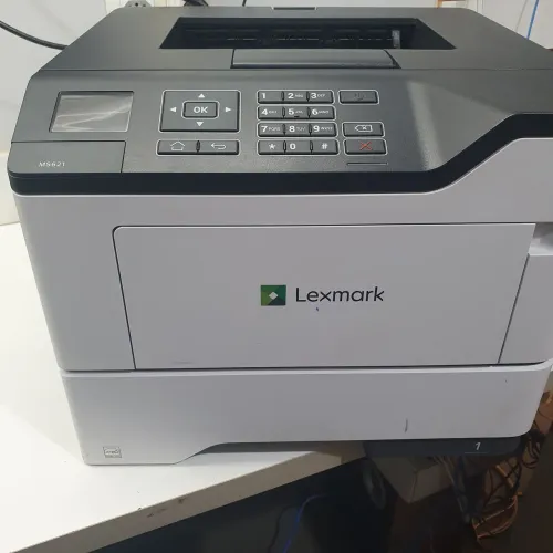  Impressora Lexmark ms621 semi nova
