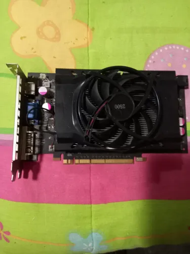 Placa de vídeo GT 9600 1GB