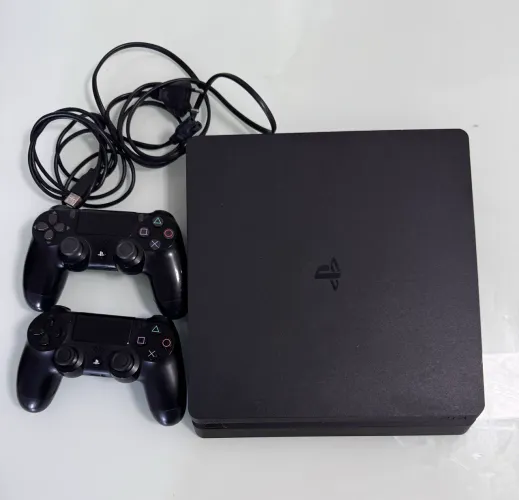 Ps4 Slim 1TB com 2 Manetes Originais