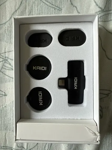 Microfone de lapela Kaidi sem fio