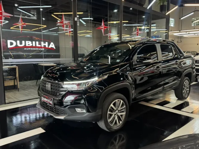 Fiat Strada Volcano 1.3 Flex 8V CD 2023